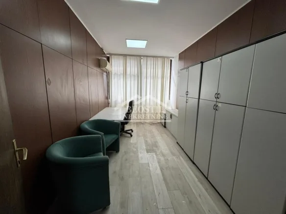 Lokal Izdavanje Beograd Kluz 259.96 m2