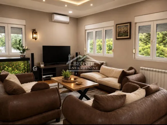 Kuća Prodaja Beograd Ledine 262 m2