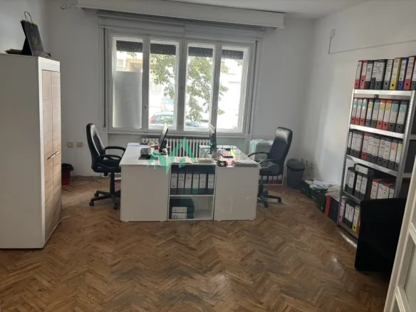 Lokal Prodaja Novi Sad  120 m2