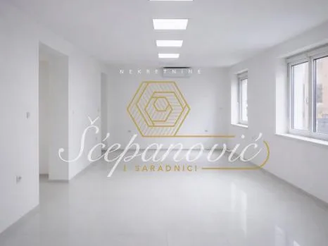 Lokal Izdavanje Novi Sad  144 m2
