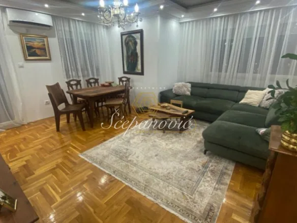Stan Prodaja Novi Sad  73 m2