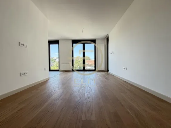 Stan Prodaja Novi Sad  81 m2