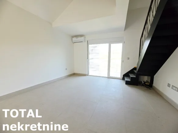 Stan Prodaja Novi Sad  81 m2