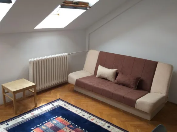 Stan Izdavanje Novi Sad  25 m2