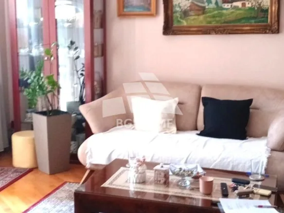 Stan Prodaja Beograd Kalenić Pijaca 70 m2