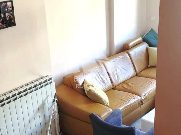 Stan Prodaja Beograd Đeram Pijaca 98 m2