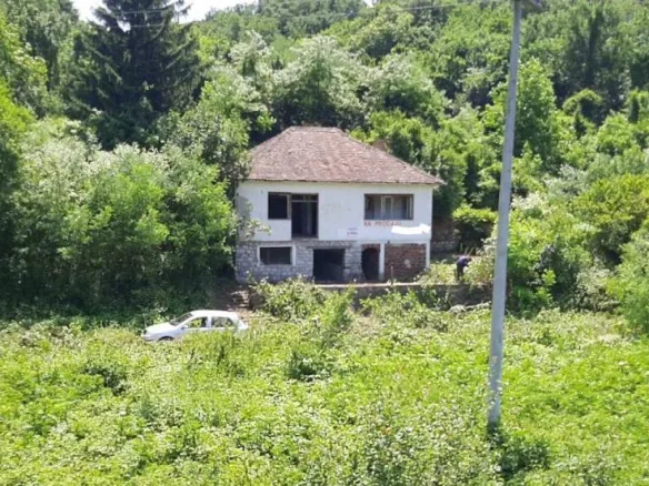 Lokal Prodaja Paraćin  178 m2