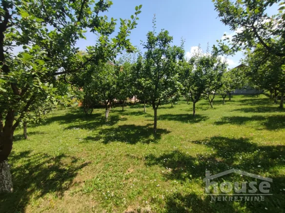 Kuća Prodaja Sremski Karlovci  230 m2