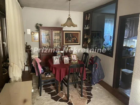 Kuća Prodaja Paraćin  247 m2