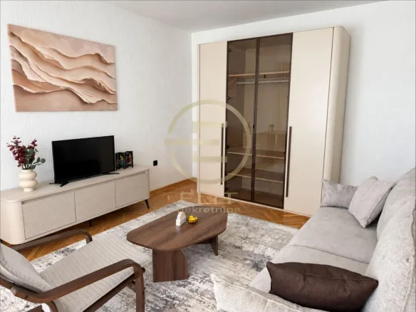 Stan Izdavanje Novi Sad  39 m2