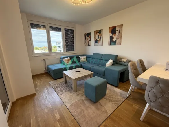 Stan Izdavanje Novi Sad  68 m2