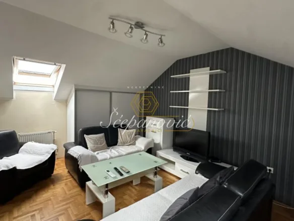 Stan Izdavanje Novi Sad  64 m2