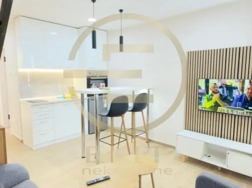Stan Prodaja Novi Sad  30 m2
