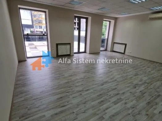 Lokal Izdavanje Beograd Zeleni Venac 216 m2