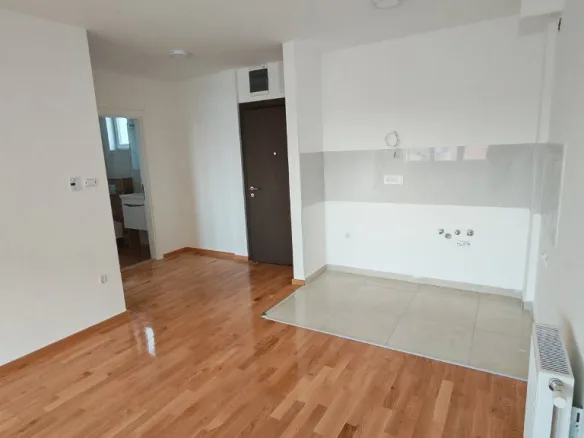 Stan Prodaja Novi Sad  44 m2
