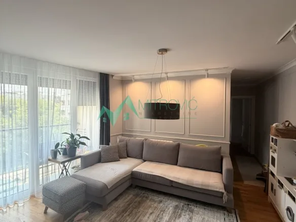 Stan Prodaja Novi Sad  75 m2