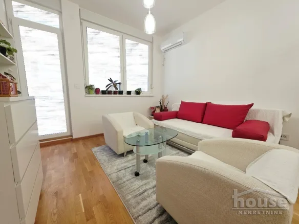 Stan Prodaja Novi Sad  41 m2