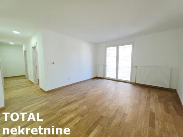 Trosoban stan na prodaju, Podbara, Novi Sad, 65m², 1. sprat, 208.000 €