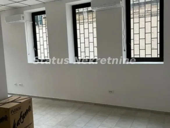Lokal Prodaja Novi Sad  57 m2