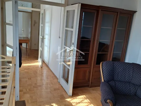Stan Izdavanje Beograd Dorćol 62 m2