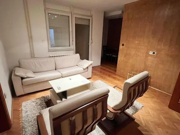 Stan Izdavanje Novi Sad  45 m2