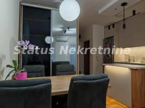 Stan Prodaja Novi Sad  42 m2