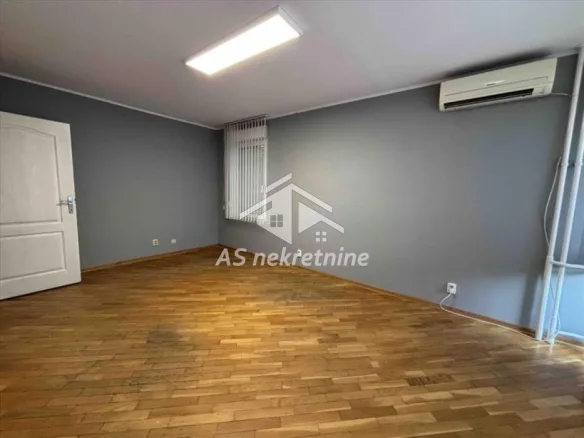 Stan Izdavanje Beograd Blok 22 73 m2