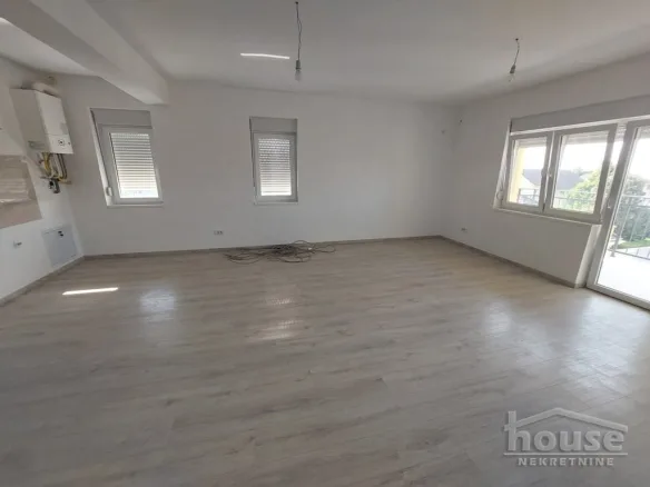 Stan Prodaja Novi Sad  83 m2
