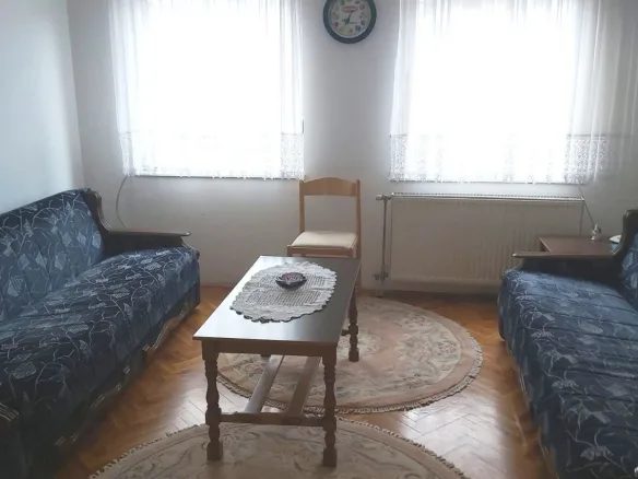 Stan Izdavanje Novi Sad  24 m2