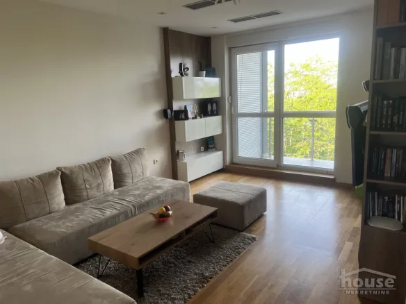 Stan Prodaja Novi Sad  70 m2
