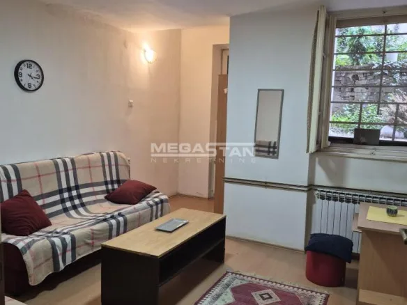 Stan Izdavanje Beograd Kalenić Pijaca 29 m2