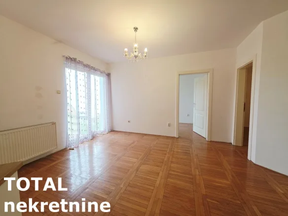 Stan Prodaja Novi Sad  70 m2