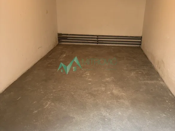 Stan Prodaja Novi Sad  15 m2