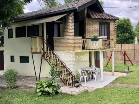 Kuća Prodaja Novi Sad  32 m2