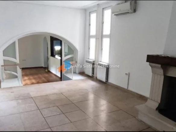 Stan Izdavanje Beograd Neimar 250 m2