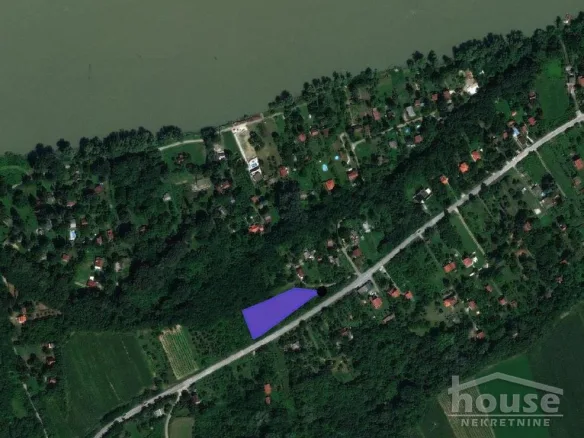 Plac Prodaja Novi Sad  2734 m2