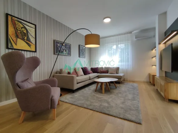 Stan Izdavanje Novi Sad Kej 100 m2