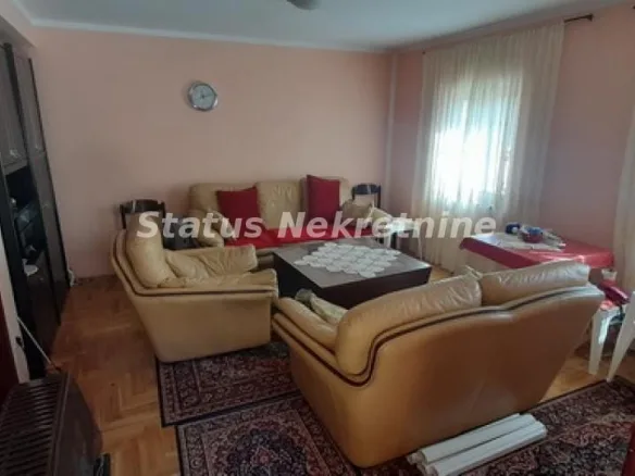 Stan Izdavanje Novi Sad  65 m2