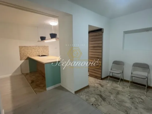 Stan Prodaja Novi Sad  37 m2