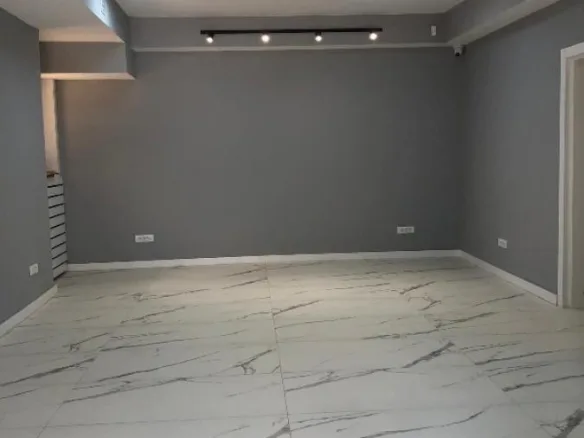 Lokal Izdavanje Beograd Voždovačka Crkva 95 m2