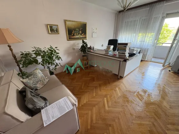 Stan Prodaja Novi Sad Kej 64 m2