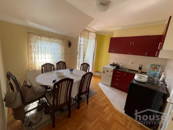 Stan Prodaja Novi Sad  64 m2