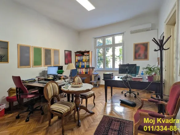 Stan Prodaja Beograd Studentski Trg 140 m2