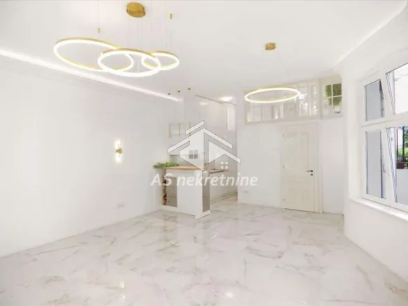 Stan Izdavanje Beograd Dorćol 106 m2