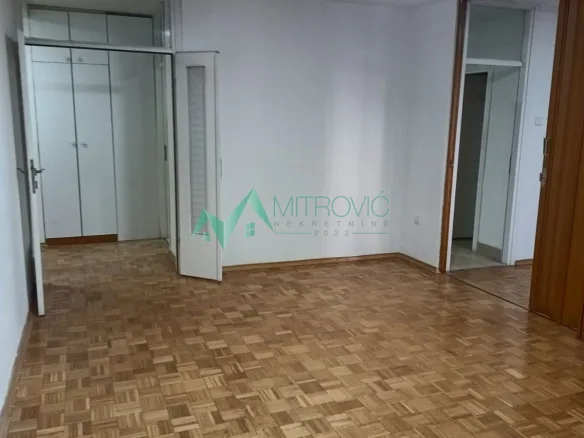 Stan Prodaja Novi Sad  91 m2