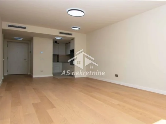 Stan Izdavanje Beograd Blok 65 56 m2