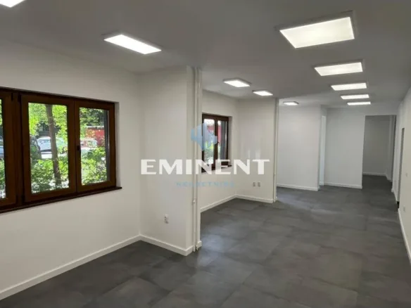 Lokal Izdavanje Beograd Blok 11c - Stari Merkator 75 m2