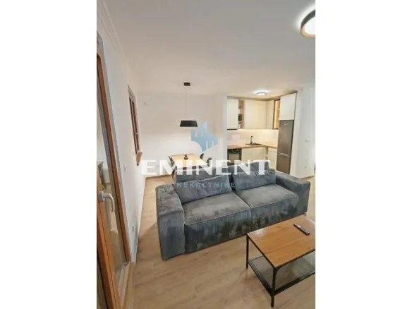 Stan Izdavanje Beograd Humska 77 m2