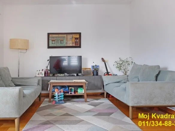 Dvosoban stan na prodaju, Vračar, Beograd, 68m², 225.500 €