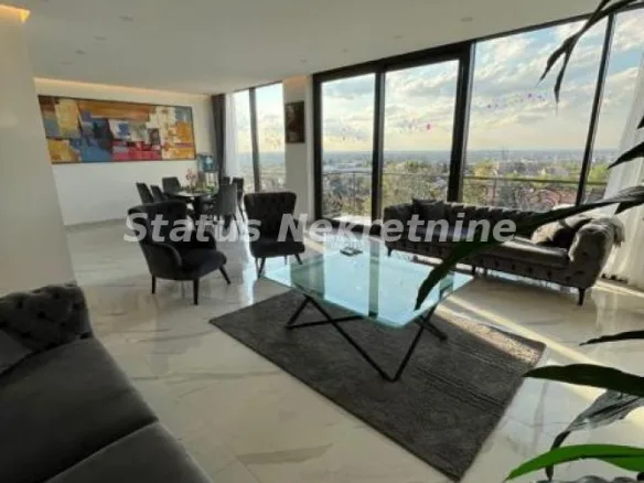 Stan Izdavanje Novi Sad  136 m2